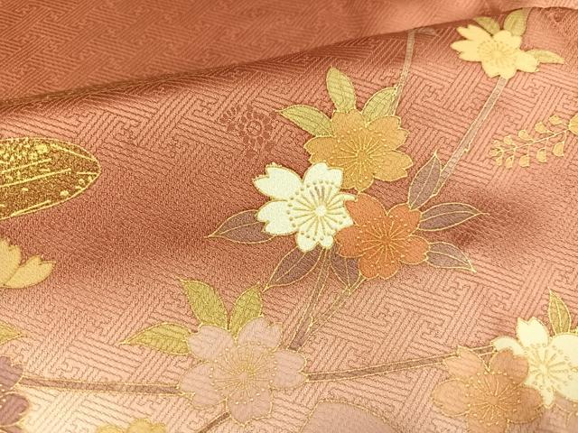 平和屋着物●訪問着　駒刺繍　舞扇草花文　暈し染め　金銀彩　正絹　逸品　AABK2184ph