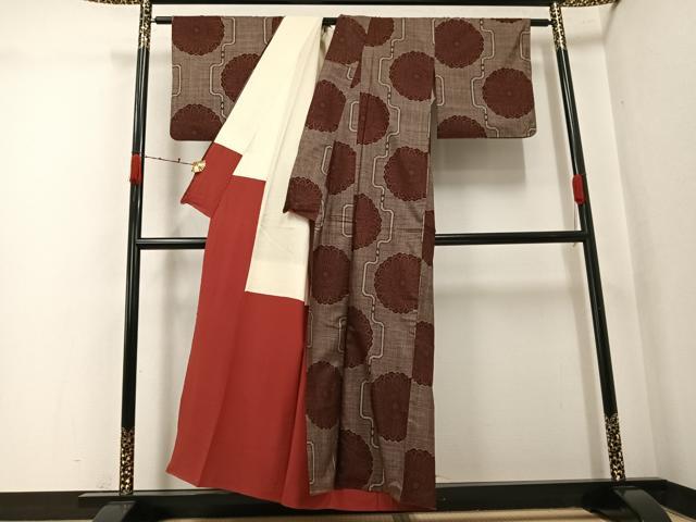 平和屋着物●本場大島紬　舞花文　正絹　逸品　AABK2197ph