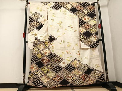 平和屋着物●豪華振袖　草花飛鳥宝尽くし　金彩　正絹　逸品　AABK2206ph