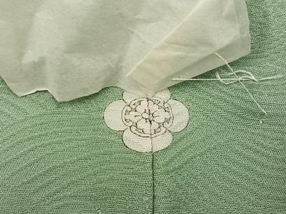 平和屋着物●上質な色無地　立波草花地紋　裏葉柳色　正絹　逸品　未使用　AABK2217ph