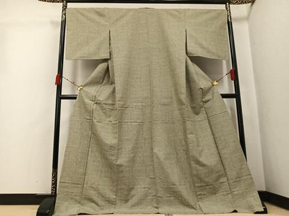 平和屋着物●本場結城紬　重要無形文化財　100亀甲　遠州七宝文　ロング丈　正絹　逸品　未使用　AABK2231ph