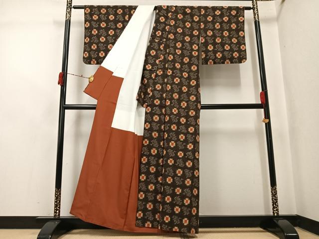 平和屋着物●銀座　志ま亀　赤倉紬　抽象文様　証紙・たとう紙付き　正絹　逸品　AABK2251ph