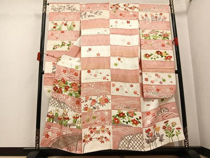 平和屋着物●豪華振袖　駒刺繍　渡り橋草花文　金彩　正絹　逸品　AABK2260ph