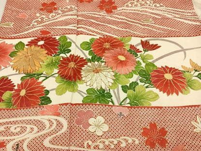 平和屋着物●豪華振袖　駒刺繍　渡り橋草花文　金彩　正絹　逸品　AABK2260ph