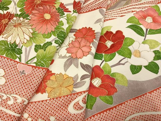 平和屋着物●豪華振袖　駒刺繍　渡り橋草花文　金彩　正絹　逸品　AABK2260ph