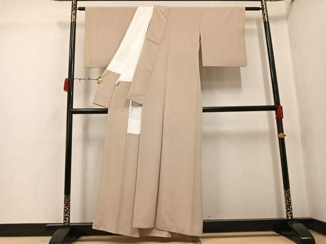 平和屋着物●上質な色無地　作家物　草木四度染　枯色　正絹　逸品　AABK2264ph