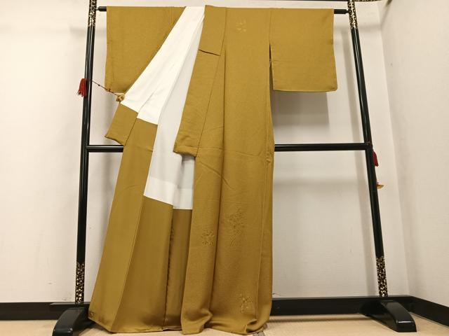 平和屋着物●無地絵羽訪問着　総刺繍　中国三大刺繍　スワトウ刺繍　汕頭刺繍　扇面花文　黄朽葉色　正絹　逸品　未使用　AABK2277ph