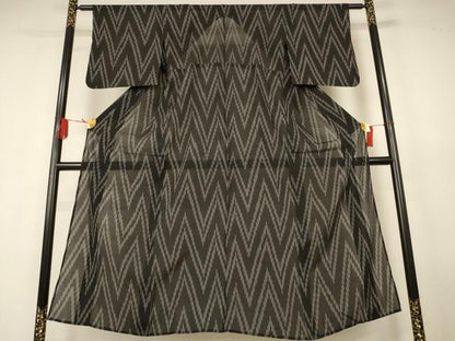 平和屋着物＊夏物　お召　幾何学文様　黒地　正絹　逸品　AABK2715jd