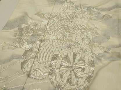 平和屋本店●白打掛　白無垢　和装　婚礼　結婚式　花嫁　神社挙式　駒刺繍　花車文　銀糸　逸品　AABK2731ou