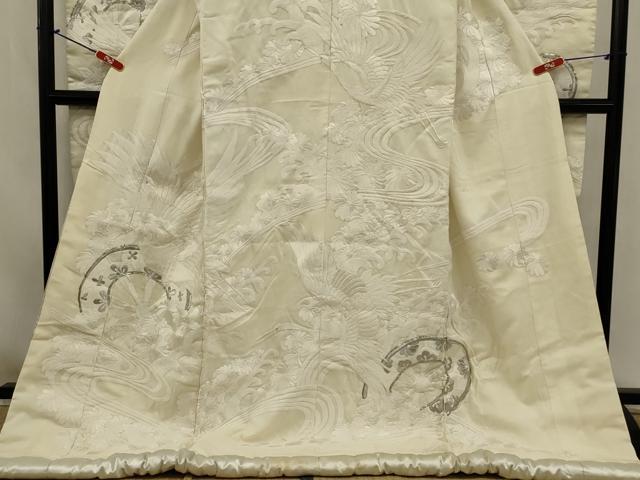 平和屋本店●白打掛　白無垢　和装　婚礼　結婚式　花嫁　神社挙式　駒刺繍　源氏車飛鶴花文　逸品　AABK2732ou