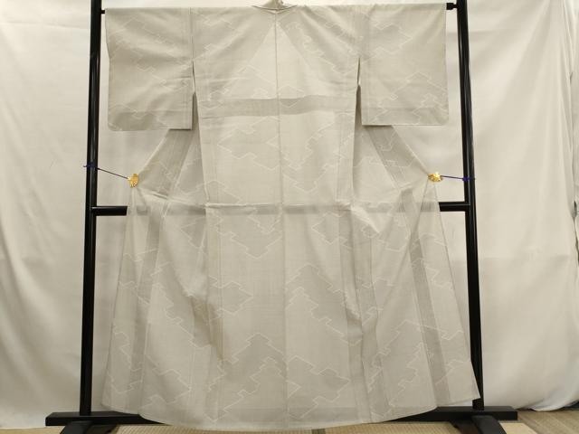 平和屋着物＊夏物　本場大島紬　夏大島　白大島　150亀甲　松皮菱文様　正絹　逸品　未使用　AABK2822st