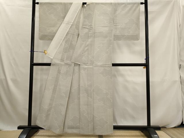 平和屋着物＊夏物　本場大島紬　夏大島　白大島　150亀甲　松皮菱文様　正絹　逸品　未使用　AABK2822st