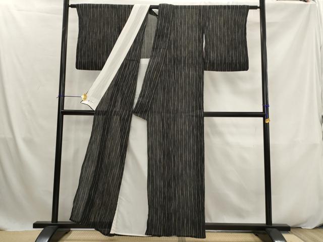 平和屋着物＊夏物　本場小千谷ちぢみ　縞　黒地　やまと誂製　麻　逸品　AABK2860st