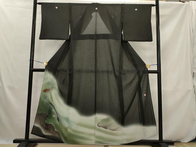 平和屋着物＊夏物　黒留袖　絽　作家物　手描き　鯉　暈し染め　AABK2891st