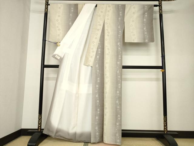 平和屋着物●真綿結城紬　80亀甲　花間道　やまと金ラベル　証紙付き　正絹　逸品　AABK3106ck