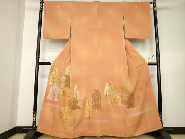 平和屋着物●人間国宝　福田喜三郎　色留袖　樹林文　暈し染め　正絹　逸品　AABK3136ck