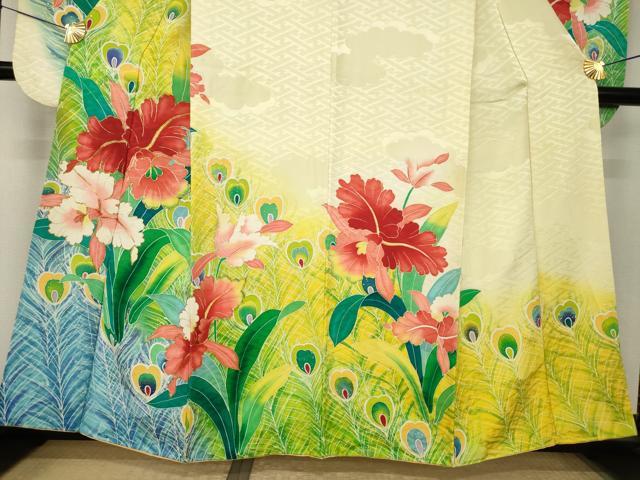 平和屋着物●豪華振袖　駒刺繍　孔雀花文　暈し染め　金彩　正絹　逸品　AABK3140ck