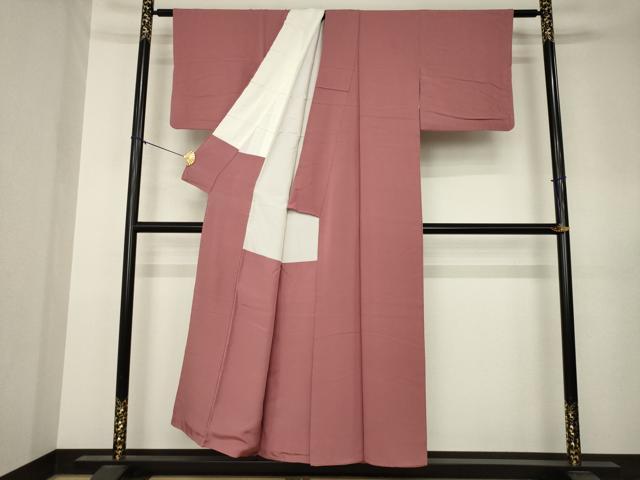 平和屋着物●上質な色無地　蘇芳香色　正絹　逸品　AABK3153ck