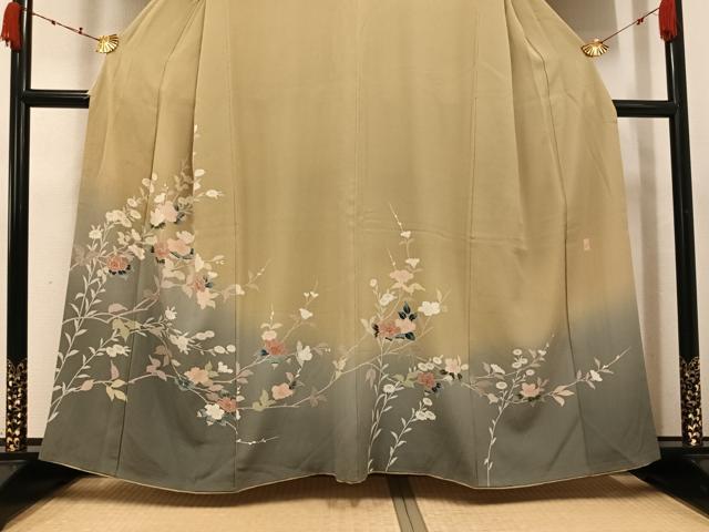 平和屋着物●訪問着　友禅　作家物　枝花文　暈し染め　正絹　逸品　AABK3191ph