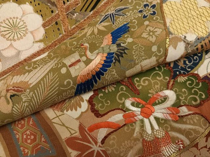 平和屋本店●アンティーク　大正ロマン　振袖　駒刺繍　飛鶴草花宝船　黒地　金彩　正絹　逸品　AABK3209ph