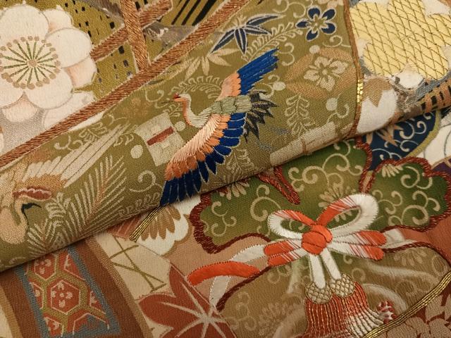 平和屋本店●アンティーク　大正ロマン　振袖　駒刺繍　飛鶴草花宝船　黒地　金彩　正絹　逸品　AABK3209ph