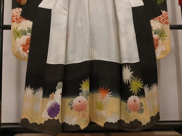 平和屋着物●アンティーク　大正ロマン　振袖　駒刺繍　群れ鶴花文　黒地　金銀彩　正絹　逸品　AABK3211ph