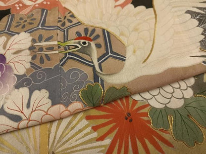 平和屋着物●アンティーク　大正ロマン　振袖　駒刺繍　群れ鶴花文　黒地　金銀彩　正絹　逸品　AABK3211ph