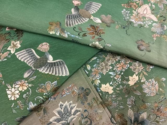 平和屋着物●訪問着　刺繍　更紗花鳥舞蝶文　暈し染め　金彩　正絹　逸品　AABK3213ph