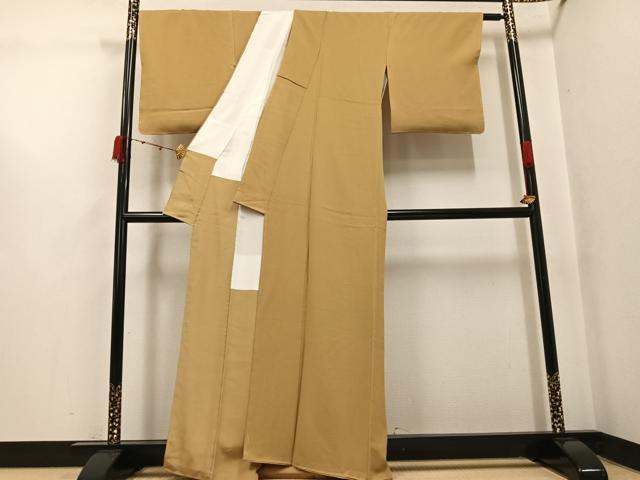 平和屋着物●上質な色無地　黄橡色　正絹　逸品　未使用　AABK3217ph