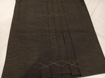 平和屋着物●男性　行灯袴　横段文　正絹　逸品　AABK3284ph