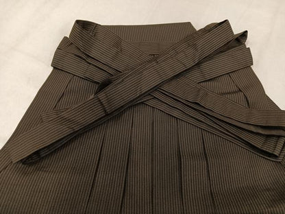 平和屋着物●男性　行灯袴　縞　正絹　逸品　AABK3285ph