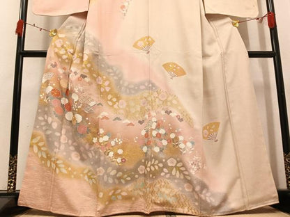 平和屋着物●訪問着　駒刺繍　扇面草花文　暈し染め　金彩　正絹　逸品　AABK3309ph