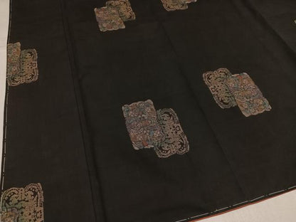 平和屋着物●本場大島紬　9マルキ　地空き　色紙花文　正絹　逸品　未使用　AABK3313ph