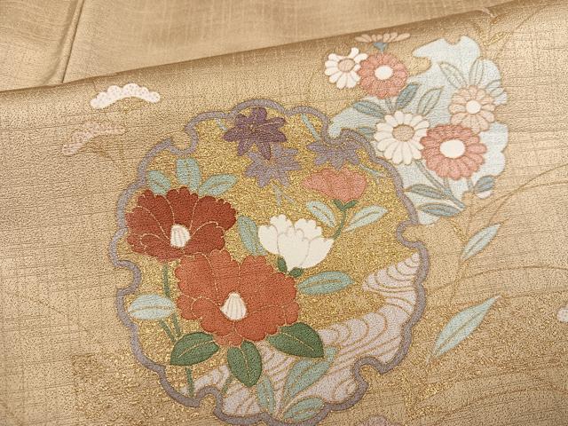 平和屋着物●訪問着　駒刺繍　雪輪草花文　暈し染め　金彩　正絹　逸品　AABK3315ph