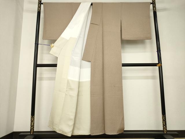 平和屋着物●上質な色無地　霞地紋　胡桃染色　正絹　逸品　AABK3347ck