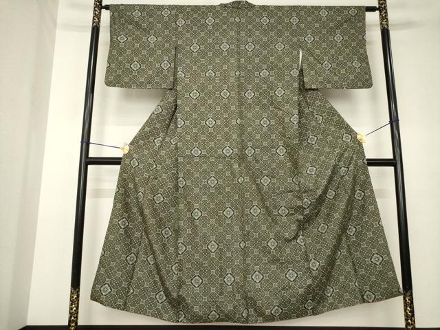 平和屋着物●本場村山大島紬　割込み絣　蜀江花文　正絹　逸品　AABK3368ck