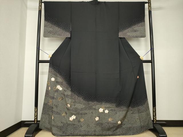 平和屋着物●ファッションデザイナー 花井幸子　訪問着　駒刺繍　舞桜　黒地　正絹　逸品　AABK3396ck