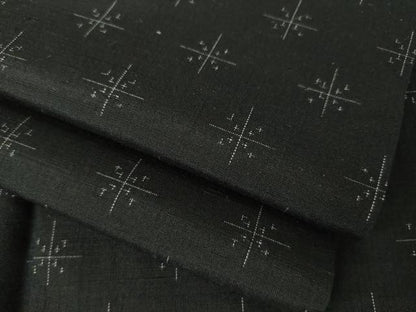 平和屋着物●上質な紬　幾何学文様　黒地　正絹　逸品　AABK3400ck