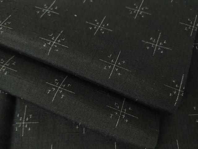 平和屋着物●上質な紬　幾何学文様　黒地　正絹　逸品　AABK3400ck