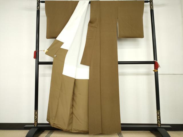 平和屋着物●上質な色無地　朽葉色　鬼しぼ縮緬　正絹　逸品　AABK3407cs