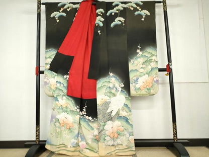 平和屋本店●アンティーク　大正ロマン　振袖　刺繍　孔雀草花文　暈し染め　黒地　正絹　逸品　AABK3446cs