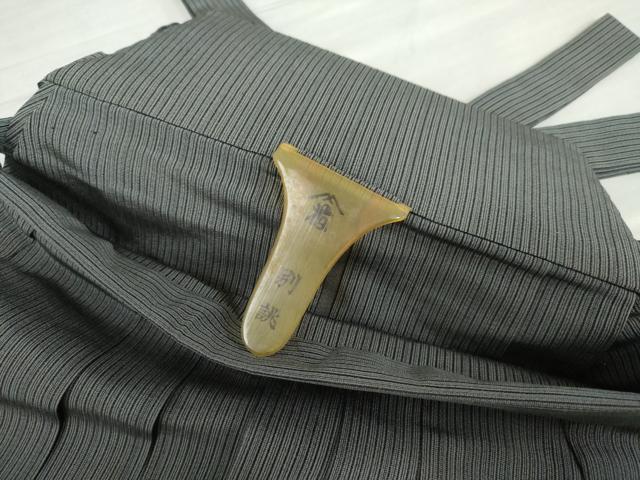 平和屋着物＊夏物　男性　行灯袴　縦絽　縞　正絹　逸品　未使用　AABK3488cs