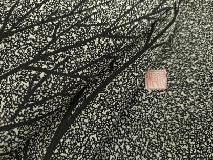平和屋着物●二代目　川村久太郎　訪問着　枝木文　たたき染め　正絹　逸品　AABK3548cs