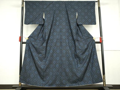 平和屋着物●本場大島紬　割込み絣　花菱文　正絹　逸品　AABK3559cs