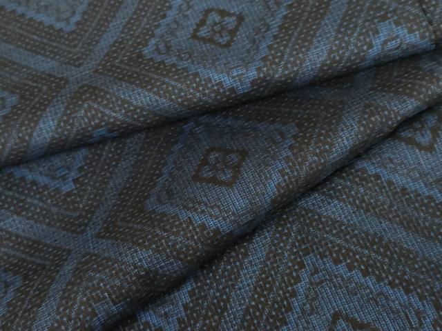 平和屋着物●本場大島紬　割込み絣　花菱文　正絹　逸品　AABK3559cs