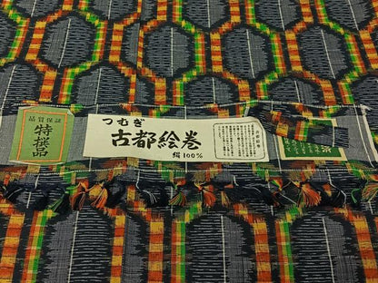 平和屋着物▽上質な紬　単衣　古都絵巻　亀甲文　反端付き　正絹　逸品　AABK3575jh