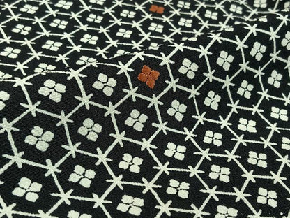 平和屋着物▽上質な小紋　単衣　刺繍　亀甲花文　黒地　正絹　逸品　AABK3610jh