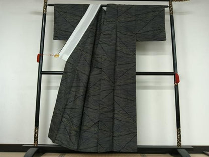 平和屋着物▽上質な紬　単衣　幾何学文様　黒地　正絹　逸品　AABK3623jh