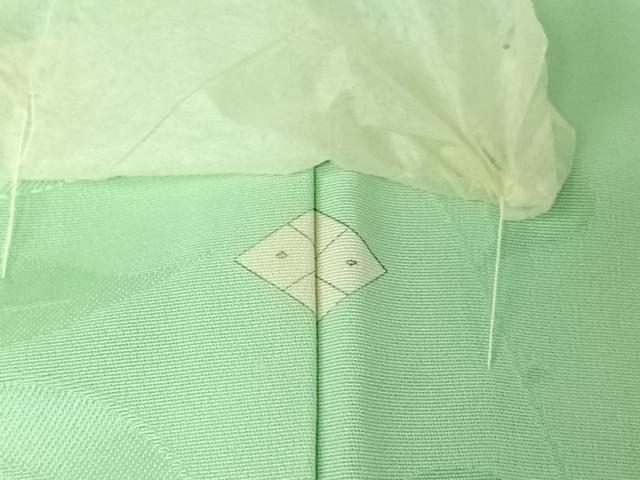 平和屋着物▽上質な色無地　単衣　草葉地紋　白緑色　正絹　逸品　AABK3678jh