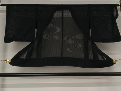 平和屋着物▽羽織　スリーシーズン　春夏秋　塵除け　流水亀甲文　黒地　正絹　逸品　AABK3679jh